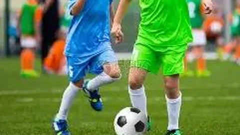 《利物浦坚定立场：萨拉赫转会传闻不攻自破，红军领袖力挺埃及神锋》